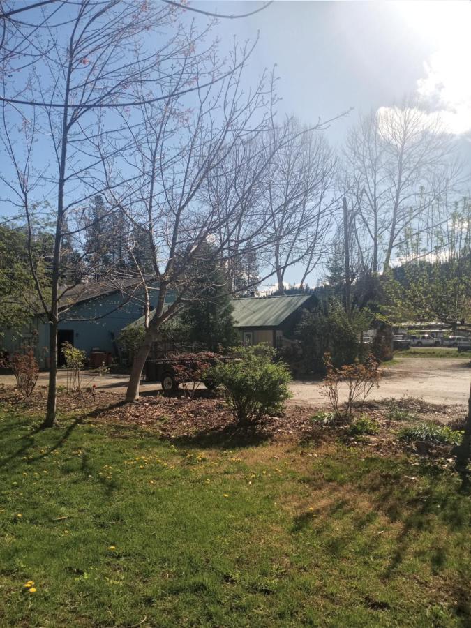Bigfoot Rv & Cabins Park Happy Camp Exterior photo