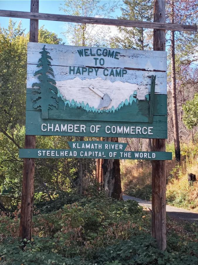 Bigfoot Rv & Cabins Park Happy Camp Exterior photo